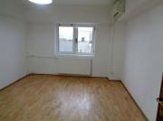 Vanzare apartament renovat 3 camere Ploiesti, zona GH Doja