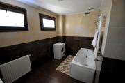 Inchiriere apartament cu 3 camere in Ploiesti zona Cina