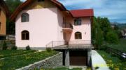 Vanzare casa 4 camere in Cheia