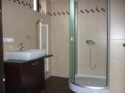 Inchiriere imobil P+1, intrare din strada, ideal birouri/cabinete