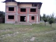 Vanzare casa la rosu in Gageni