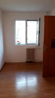 Vanzare apartament 2 camere semidecomandat, in Ploiesti-Malu Rosu