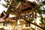 Vanzare casa 9 camere in Cheia