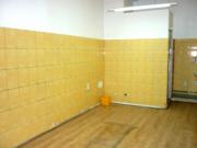 Inchiriere spatiu comercial 22 mp in Ploiesti Nord