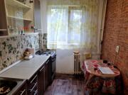 Apartament cu 3 camere de vanzare in zona Bariera Bucuresti