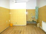 Inchiriere spatiu comercial 22 mp in Ploiesti Nord